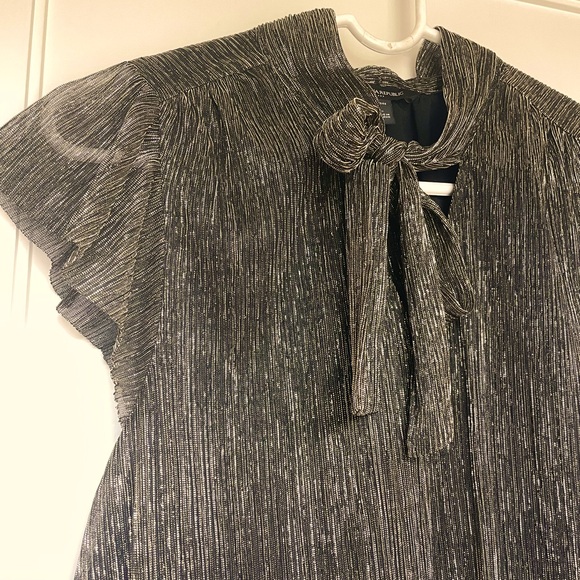 Banana Republic Glam Blouse Size PL - Picture 3 of 5